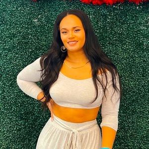 Meet your Posher, Ellisha